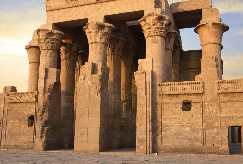 temple of horus edfu egypt
